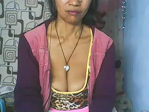 nene belle online show from July 17, 2026, 6:38 pm