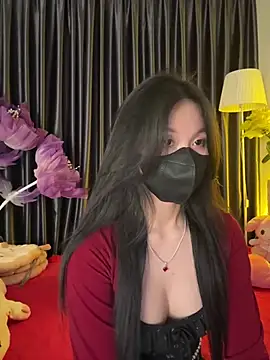 Nacy-Moonlight online show from March 9, 2025, 4:33 pm