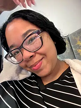 XMara online show from January 7, 2026, 6:02 pm