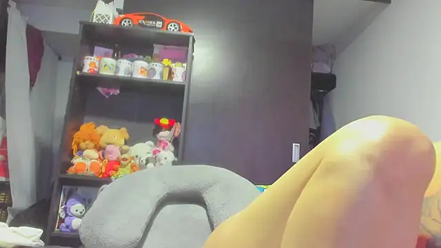 katty squirt08 online show from October 4, 2025, 1:23 pm