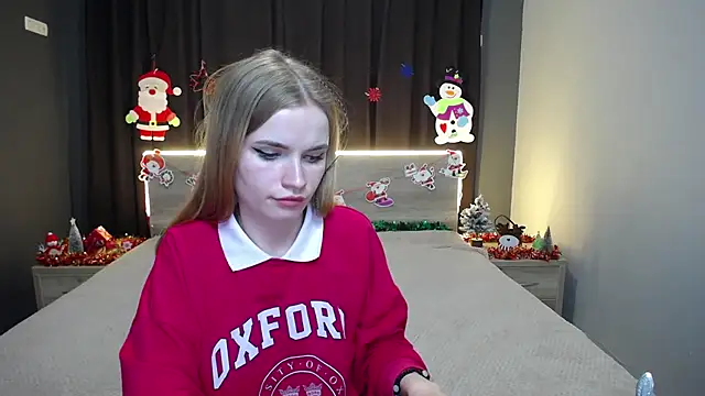 MargaritaKiss online show from December 4, 2025, 8:08 pm