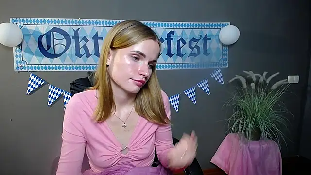 MargaritaKiss online show from October 3, 2025, 6:53 pm