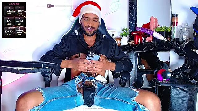 the dog lian online show from December 2, 2025, 12:51 pm