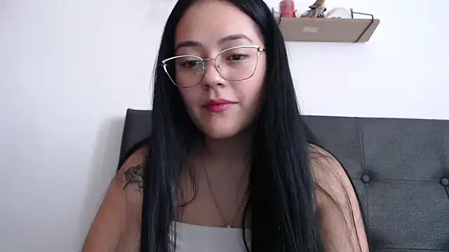 Snapshot of Alisha_99 chatting on October 4, 2025, 9:38 pm Alisha 99 online show from October 4, 2025, 9:38 pm