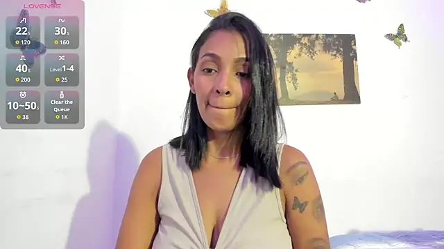 Snapshot of Mila-yang chatting on April 21, 2026, 1:39 pm Mila-yang online show from April 21, 2026, 1:39 pm