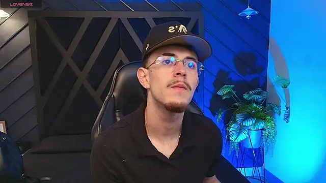 CodyWalkerR online show from March 18, 2026, 5:21 am