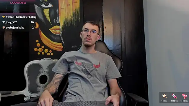 CodyWalkerR online show from October 6, 2025, 5:24 pm