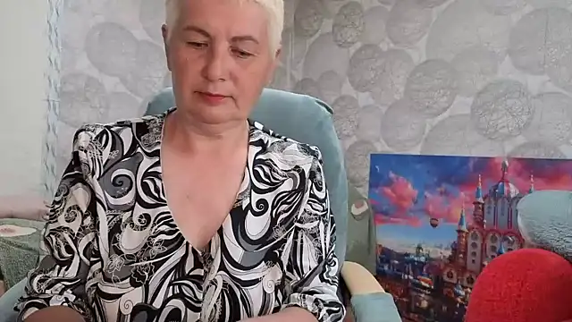 NicoleOlla online show from May 9, 2026, 2:59 am