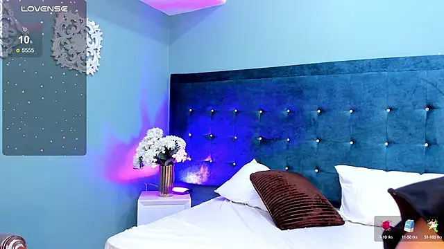 Snapshot of Miss_Ambeer chatting on March 6, 2025, 5:43 pm Miss Ambeer online show from March 6, 2025, 5:43 pm
