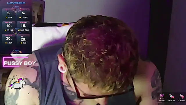 Snapshot of princeFtm chatting on March 6, 2025, 5:33 pm princeFtm online show from March 6, 2025, 5:33 pm