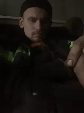 Snapshot of Boysex227 chatting on January 11, 2025, 11:23 am Boysex227 online show from January 11, 2025, 11:23 am