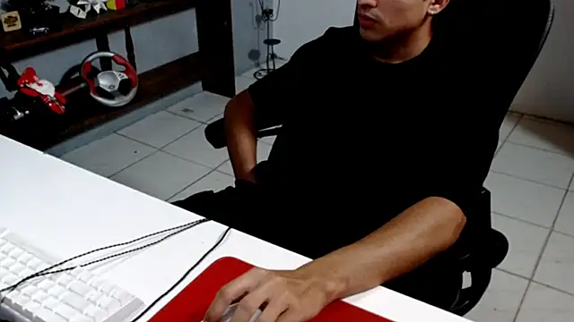 Snapshot of Thieves9 chatting on December 18, 2025, 4:17 am Thieves9 online show from December 18, 2025, 4:17 am