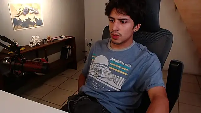 Snapshot of Thieves9 chatting on February 22, 2026, 5:43 am Thieves9 online show from February 22, 2026, 5:43 am