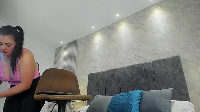 lola  sweetx online show from November 8, 2025, 10:19 am