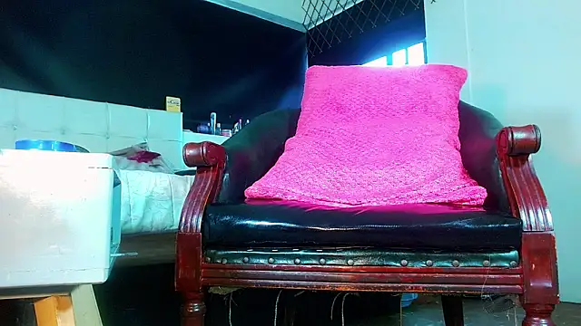 bellatrixx 69 online show from February 2, 2026, 11:53 am