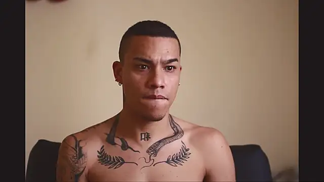 Osiiriis online show from March 12, 2025, 10:07 pm