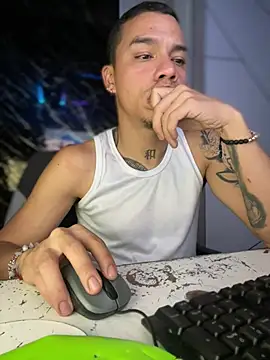 Osiiriis online show from February 27, 2025, 8:46 am