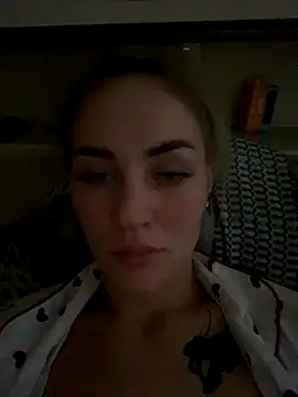 DreamGirl-777 online show from November 2, 2025, 7:57 am