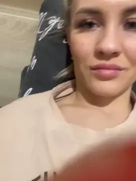 DreamGirl-777 online show from January 23, 2025, 1:13 pm