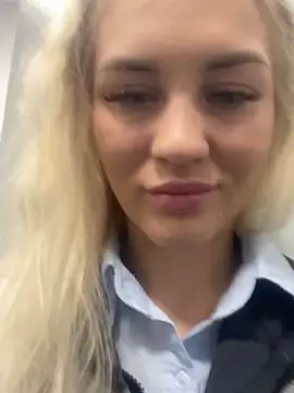 DreamGirl-777 online show from January 20, 2025, 3:48 am