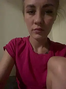 DreamGirl-777 online show from October 8, 2025, 8:42 pm