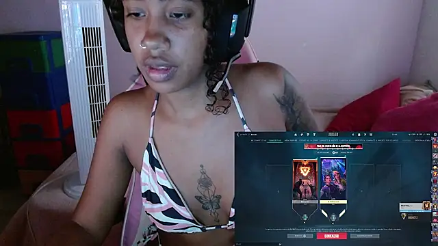 TiffanyRoouse online show from February 9, 2025, 10:11 pm