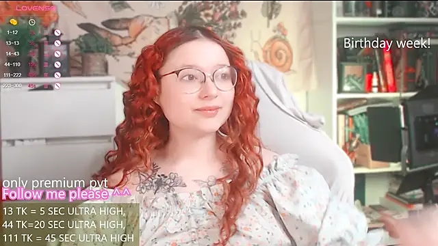 Snapshot of me__hanna chatting on March 1, 2026, 3:28 am me hanna online show from March 1, 2026, 3:28 am