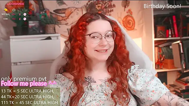 Snapshot of me__hanna chatting on February 22, 2026, 4:04 am me hanna online show from February 22, 2026, 4:04 am