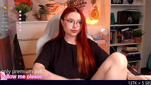 me  hanna online show from November 26, 2025, 10:43 pm