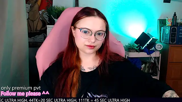 Snapshot of me__hanna chatting on September 22, 2025, 10:05 pm me hanna online show from September 22, 2025, 10:05 pm