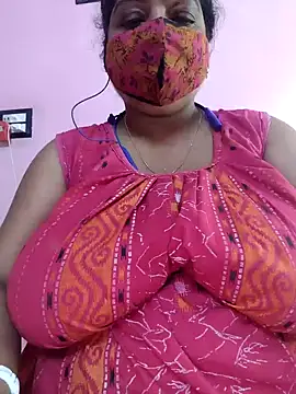 Snapshot of Kayra_34 chatting on April 21, 2026, 4:19 am Kayra 34 online show from April 21, 2026, 4:19 am