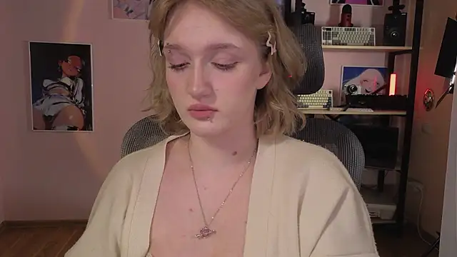 ELLIEJAY online show from February 20, 2026, 6:26 am