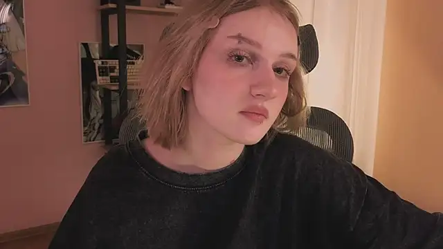 ELLIEJAY online show from January 17, 2026, 5:33 am