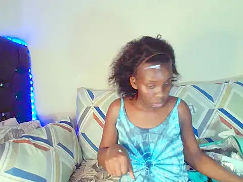 dinnykrazx online show from November 11, 2025, 5:52 pm