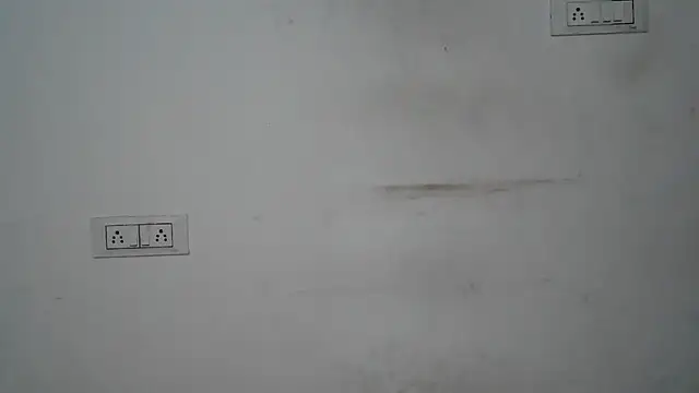 Snapshot of Suzie_darling chatting on December 21, 2024, 2:41 am Suzie darling online show from December 21, 2024, 2:41 am