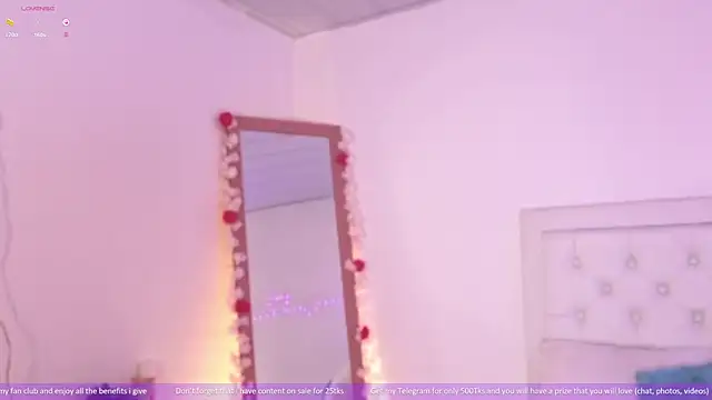 little kawaiigirl  online show from May 16, 2026, 1:59 am