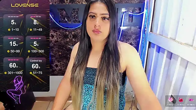 blonde girl01 online show from March 12, 2025, 4:13 pm