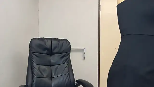 SassyJessi online show from November 11, 2025, 4:07 am