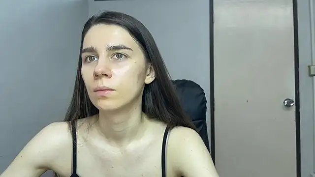 SassyJessi online show from April 18, 2026, 4:15 am