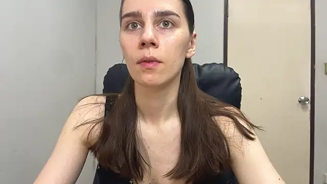 SassyJessi online show from March 21, 2025, 4:28 am