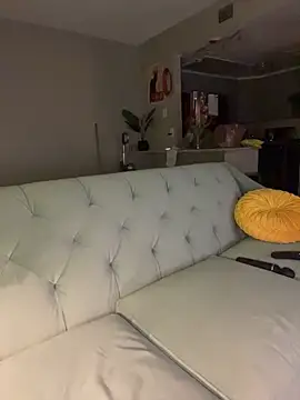 molly witha chance online show from March 26, 2026, 5:17 am