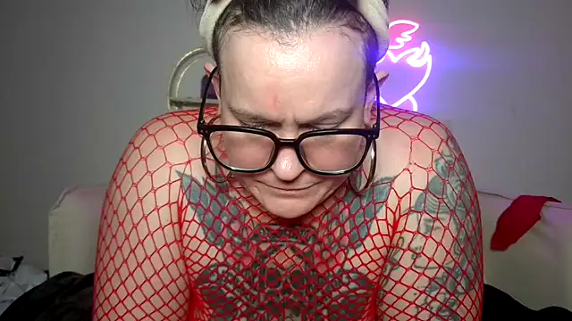 Snapshot of quinnmariexo chatting on February 5, 2026, 4:30 am quinnmariexo online show from February 5, 2026, 4:30 am