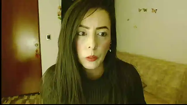 Snapshot of ella_peck chatting on April 30, 2026, 2:40 am ella peck online show from April 30, 2026, 2:40 am