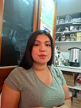 Sophie-hatter online show from June 11, 2026, 2:58 pm