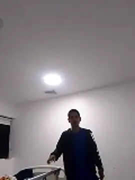 Snapshot of Felipesilv5 chatting on January 13, 2026, 12:25 am Felipesilv5 online show from January 13, 2026, 12:25 am