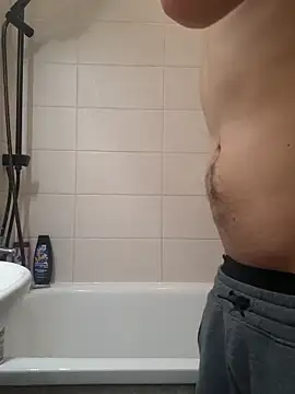 czruz online show from February 23, 2026, 11:44 am