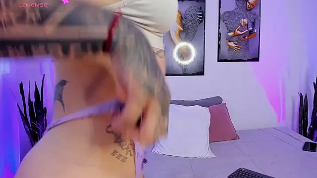 Snapshot of Stanlor1226 chatting on February 9, 2026, 11:14 pm Stanlor1226 online show from February 9, 2026, 11:14 pm