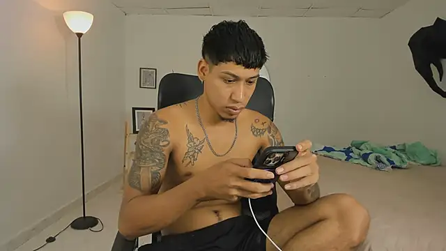 slim master12 online show from March 3, 2026, 11:56 pm