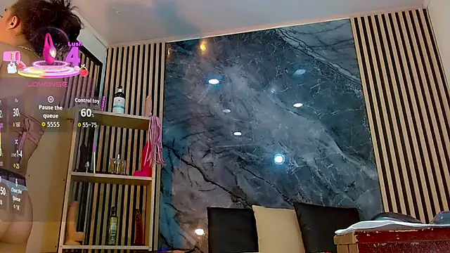 PriscilaRainbow online show from October 9, 2025, 7:25 pm