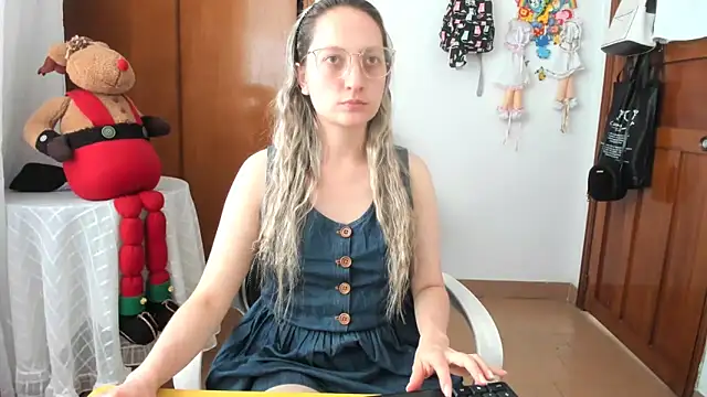 Snapshot of Adele_johnsonn1 chatting on February 13, 2026, 2:28 pm Adele johnsonn1 online show from February 13, 2026, 2:28 pm